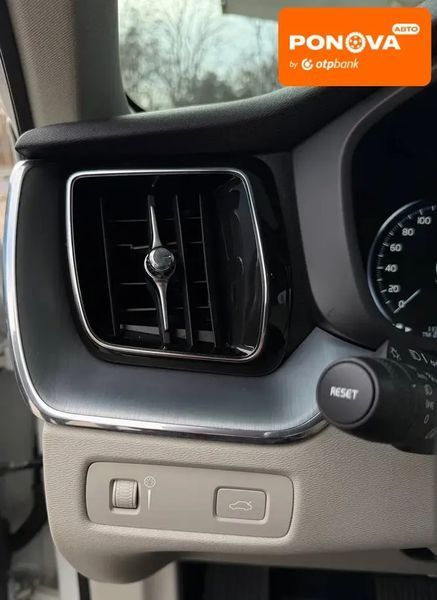 Volvo XC60, 2017 р., Бензин, 113 тис. км, Позашляховик / Кросовер, Білий, Дніпро (Дніпропетровськ) AT-10405519 фото