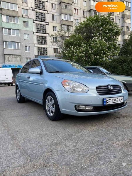 Hyundai Accent, 2008, Бензин, 1.4 л., 133 тис. км, Седан, Сірий, Дніпро (Дніпропетровськ) Cars-Pr-64620 фото