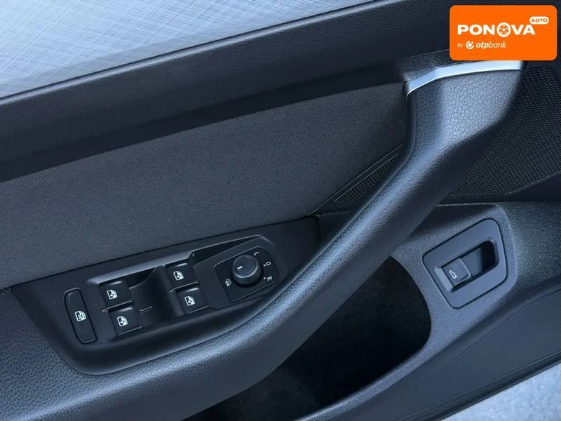 Volkswagen Passat, 2021 р., Дизель, 179 тис. км, Універсал, Сірий, Рівне AT-10403889 фото