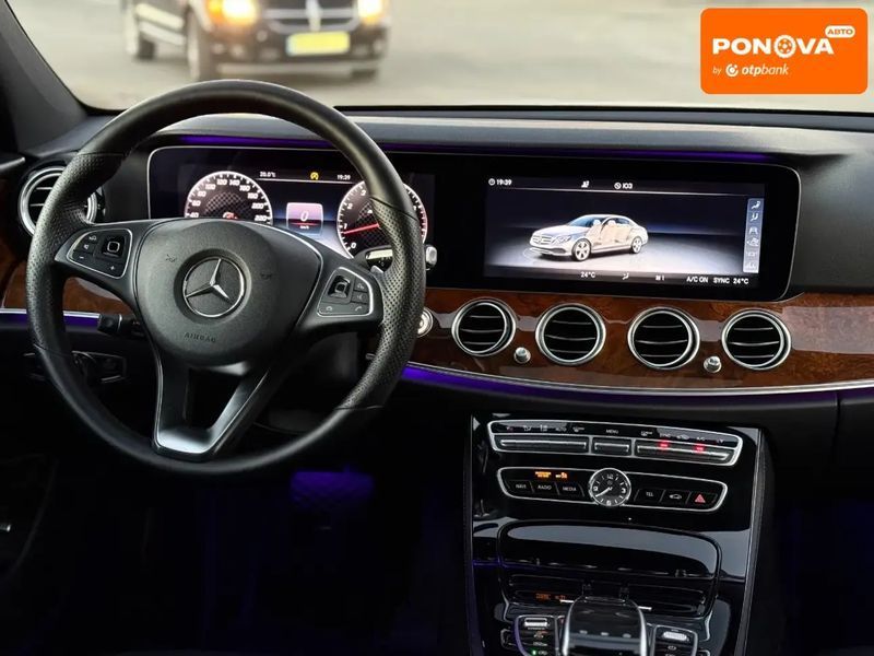 Mercedes-Benz E-Class, 2018 г., Бензин, 128 тыс. км, Седан, Серый, Ужгород AT-10402326 фото
