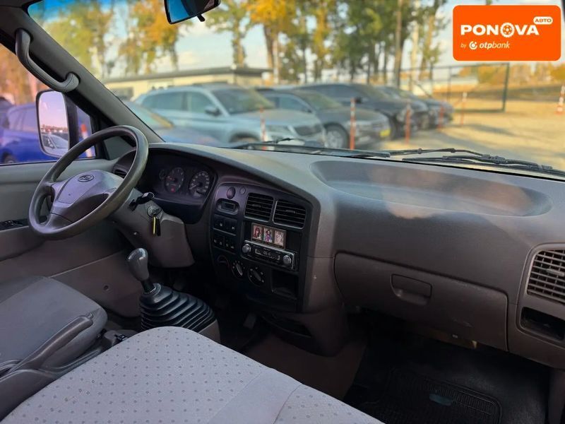 Kia Pregio, 2004 р., Дизель, 666 тис. км, Мінівен, Сірий, Умань AT-10429676 фото