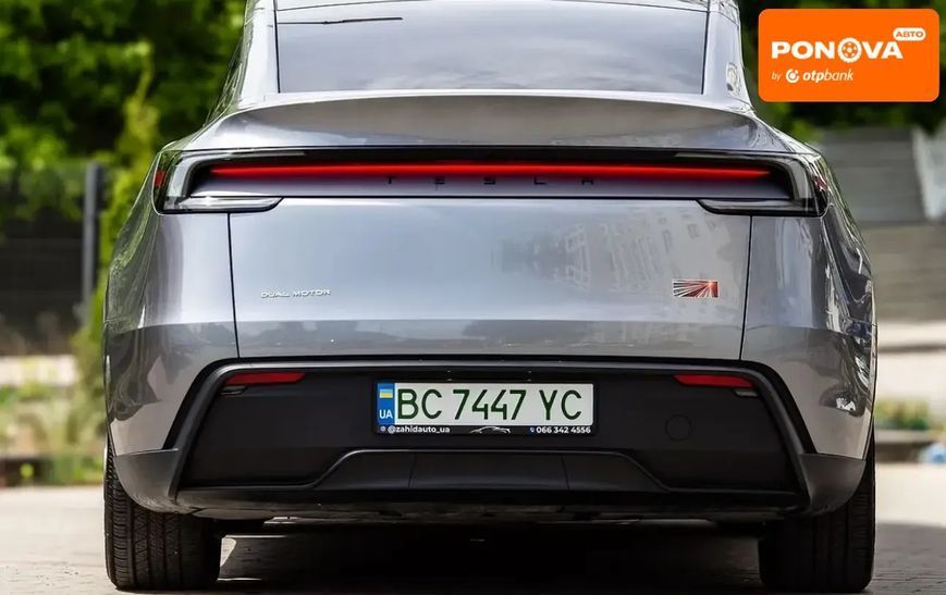 Tesla Model Y, 2025 р., Електро, 19 тис. км, Позашляховик / Кросовер, Сірий, Львів AT-10418262 фото