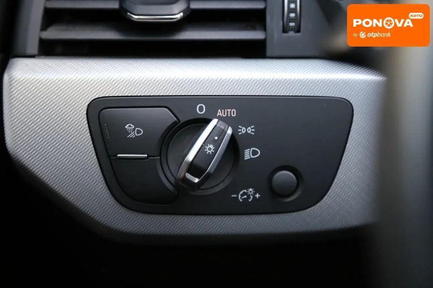 Audi A4, 2017 р., Бензин, 139 тис. км, Седан, Білий, Київ AT-10417451 фото