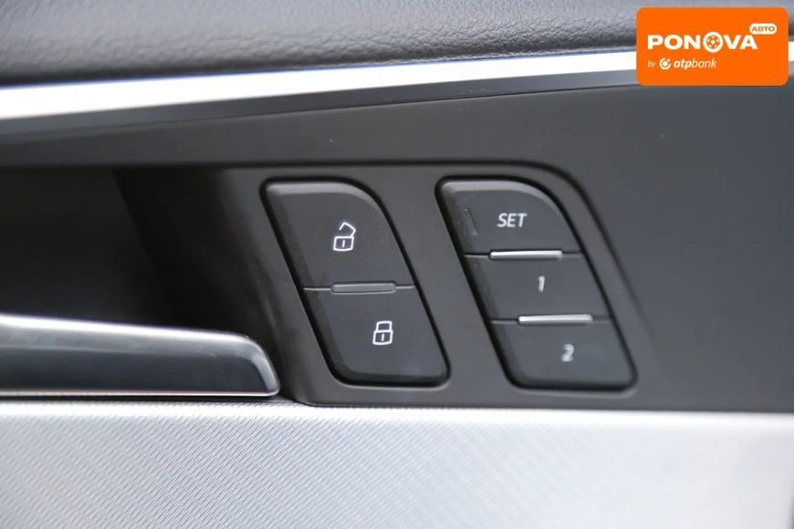 Audi A4, 2017 р., Бензин, 139 тис. км, Седан, Білий, Київ AT-10417451 фото