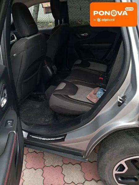 Jeep Cherokee, 2014 г., Газ пропан-бутан / Бензин, 129 тыс. км, Внедорожник / Кроссовер, Серый, Заводське AT-10413537 фото