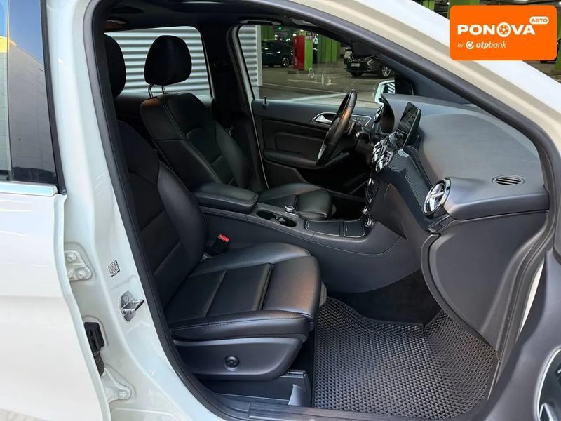 Mercedes-Benz B-Class, 2018 г., Бензин, 84 тыс. км, Хетчбек, Киев AT-10413865 фото