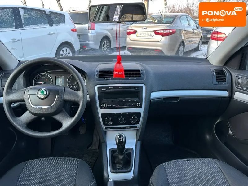 Skoda Octavia, 2011 р., Дизель, 305 тис. км, Універсал, Сірий, Сміла AT-10411018 фото
