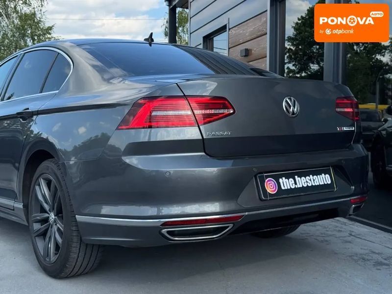 Volkswagen Passat, 2016 р., Бензин, 216 тис. км, Седан, Сірий, Рівне AT-10418410 фото