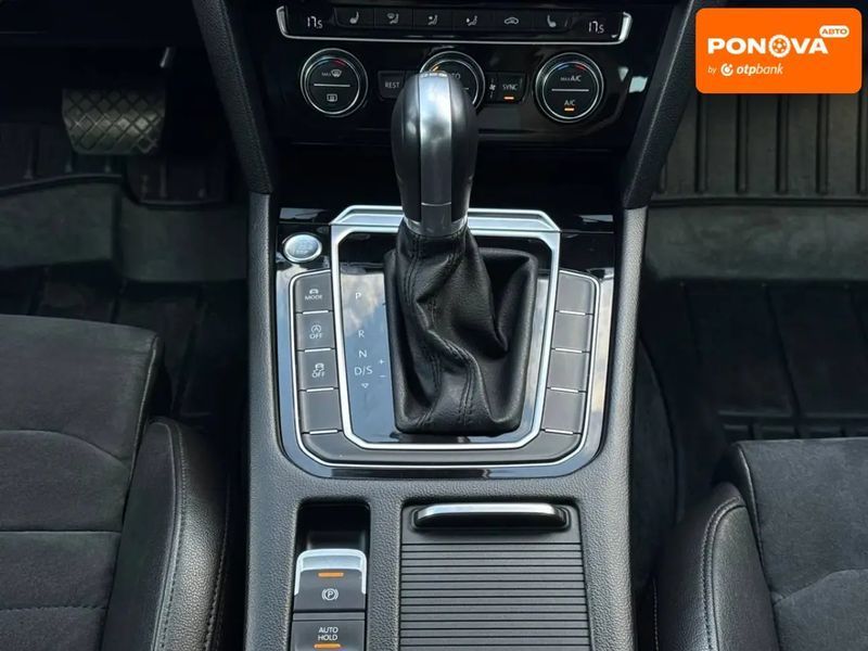Volkswagen Passat, 2016 р., Бензин, 216 тис. км, Седан, Сірий, Рівне AT-10418410 фото