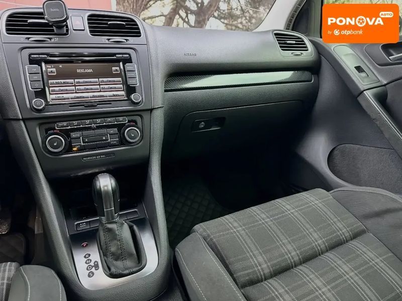 Volkswagen Golf, 2011 р., Бензин, 115 тис. км, Хетчбек, Сірий, Дніпро (Дніпропетровськ) AT-10416101 фото