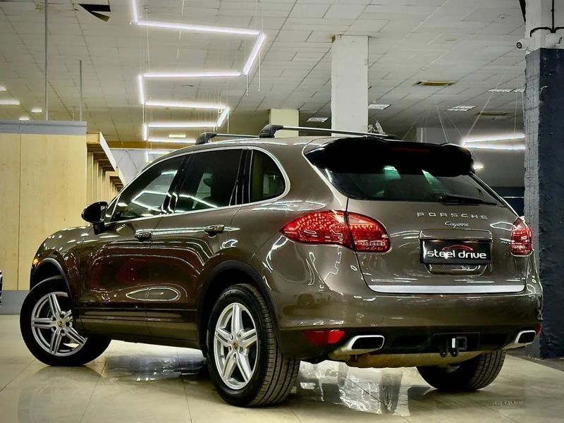 Porsche Cayenne, 2013 г., Дизель, 207 тыс. км, Внедорожник / Кроссовер, Коричневый, Николаев AT-10410694 фото