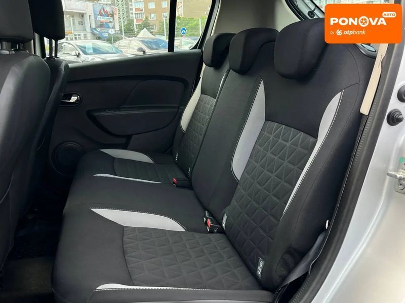 Renault Sandero, 2016 р., Бензин, 78 тис. км, Позашляховик / Кросовер, Сірий, Київ AT-10422547 фото