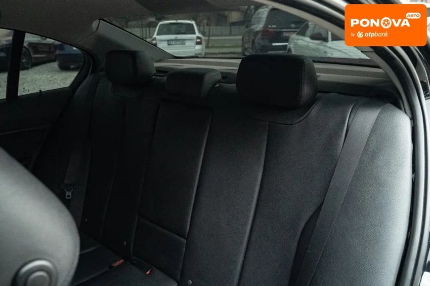 BMW 3 Series, 2013 р., Бензин, 183 тис. км, Седан, Чорний, Чернівці AT-10413363 фото
