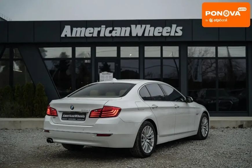 BMW 5 Series, 2014 р., Бензин, 134 тис. км, Седан, Білий, Чернівці AT-10405325 фото
