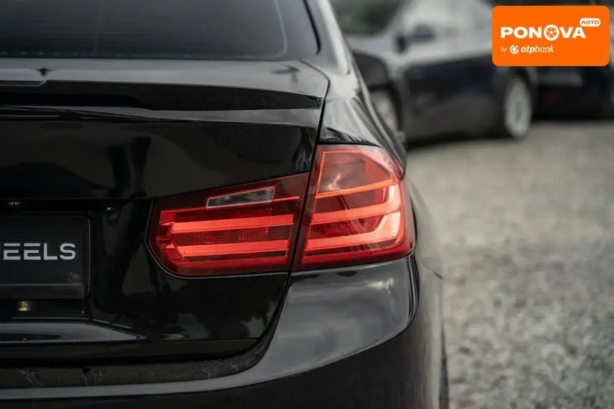 BMW 3 Series, 2013 р., Бензин, 183 тис. км, Седан, Чорний, Чернівці AT-10413363 фото