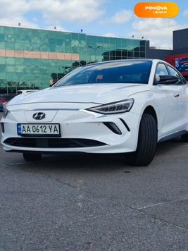 Hyundai Lafesta EV, 2020, Електро, 18 тис. км, Седан, Білий, Київ Cars-Pr-214182 фото