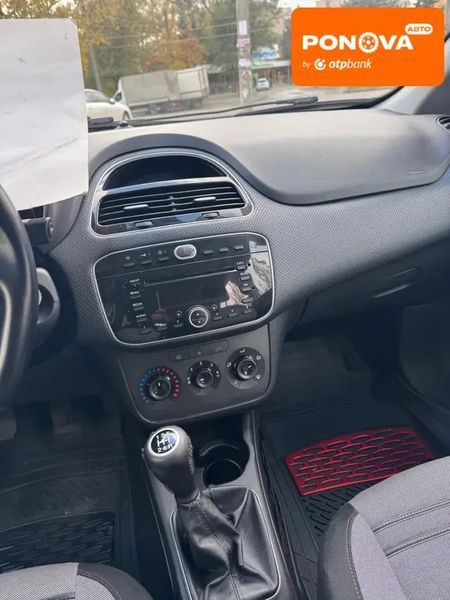 Fiat Punto, 2011 р., Дизель, 239 тис. км, Хетчбек, Білий, Кривий Ріг AT-10403807 фото