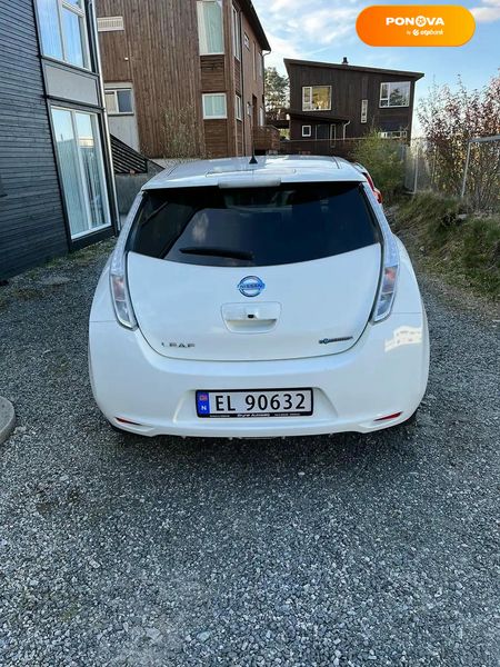 Nissan Leaf, 2015, Електро, 134 тис. км, Хетчбек, Білий, Рівне Cars-Pr-144142 фото