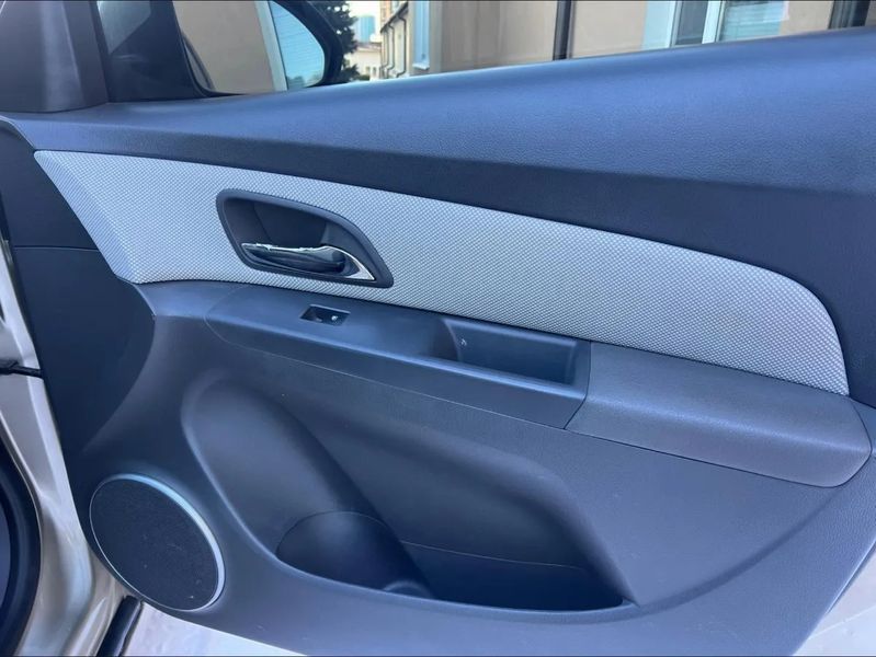Chevrolet Cruze, 2009 р., Газ пропан-бутан / Бензин, 240 тис. км, Седан, Жовтий, Дніпро (Дніпропетровськ) AT-10410733 фото