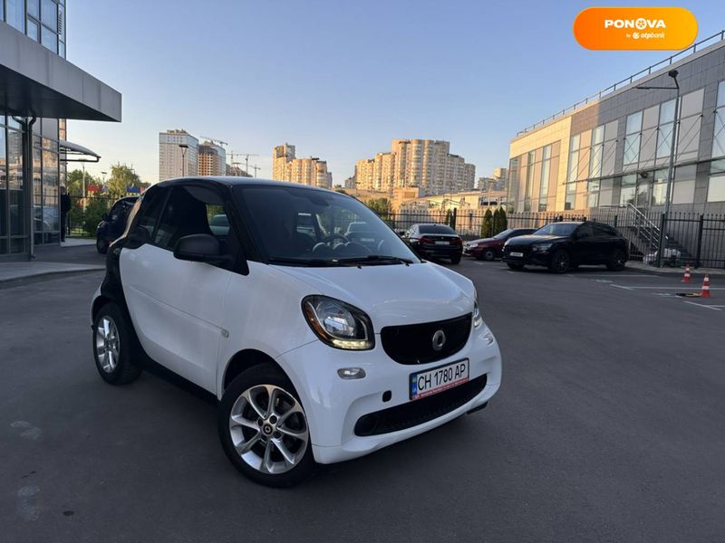 Smart Fortwo, 2015, Бензин, 1 л., 57 тыс. км, Купе, Белый, Киев Cars-Pr-64200 фото