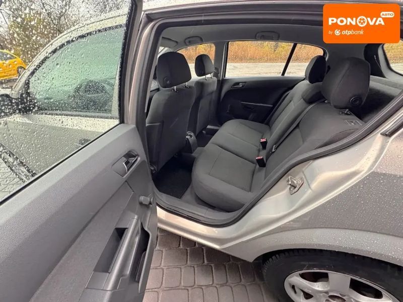 Opel Astra, 2009 г., Бензин, 191 тыс. км, Хетчбек, Серый, Каменское (Днепродзержинск) AT-10404096 фото
