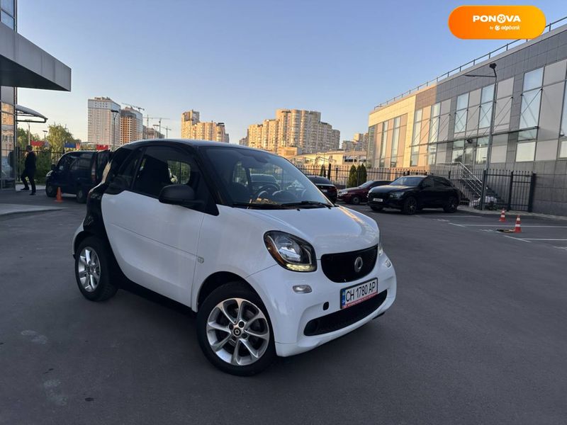 Smart Fortwo, 2015, Бензин, 1 л., 57 тыс. км, Купе, Белый, Киев Cars-Pr-64200 фото