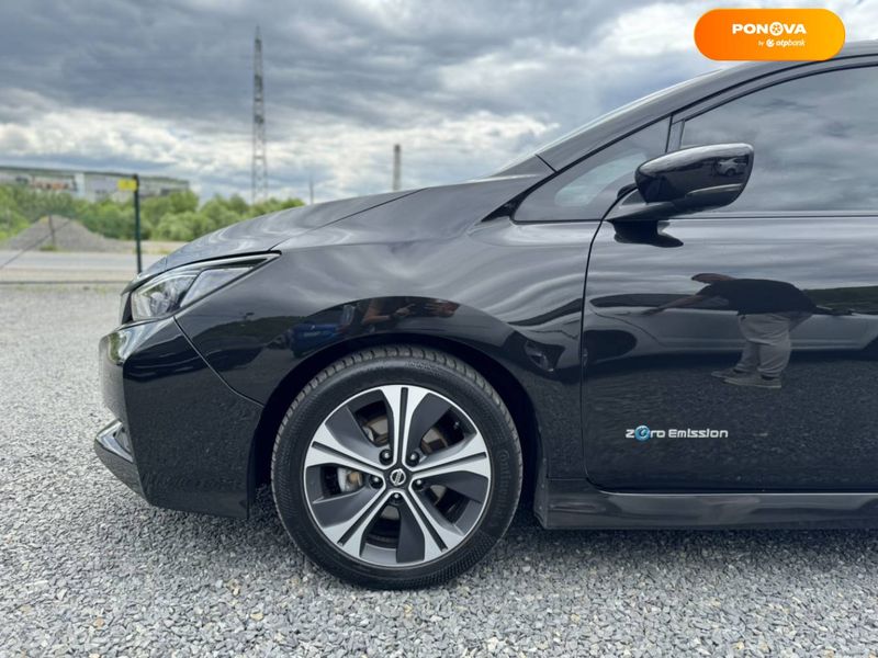Nissan Leaf, 2019, Електро, 120 тыс. км, Хетчбек, Чорный, Мукачево 47108 фото