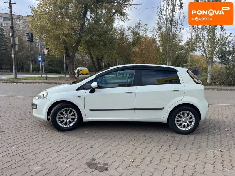 Fiat Punto, 2011 р., Дизель, 239 тис. км, Хетчбек, Білий, Кривий Ріг AT-10403807 фото