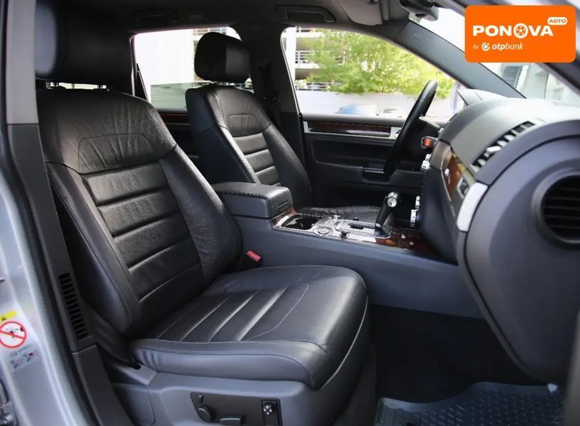 Volkswagen Touareg, 2007 р., Дизель, 262 тис. км, Позашляховик / Кросовер, Сірий, Харків AT-10418466 фото