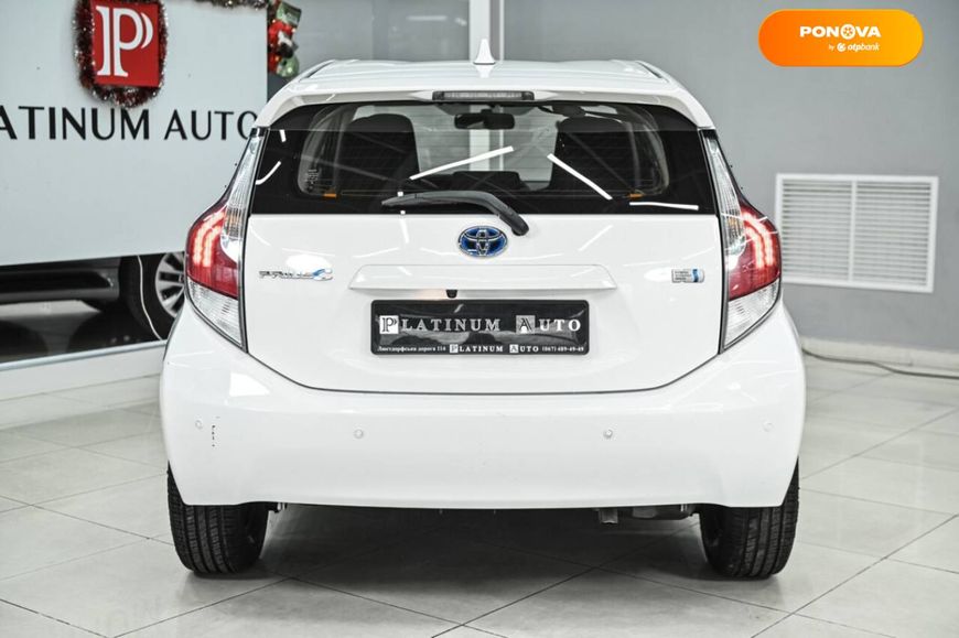 Toyota Prius C, 2015, Гібрид (HEV), 1.5 л., 166 тис. км, Хетчбек, Білий, Одеса 9964 фото