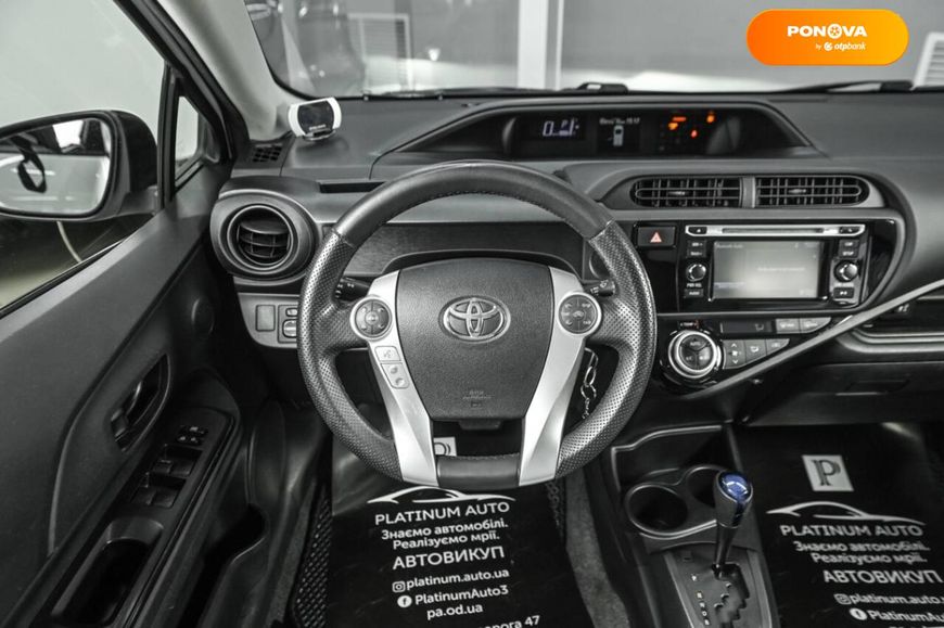 Toyota Prius C, 2015, Гібрид (HEV), 1.5 л., 166 тис. км, Хетчбек, Білий, Одеса 9964 фото