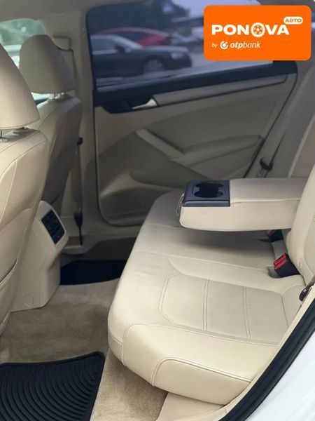 Volkswagen Passat, 2014 р., Дизель, 186 тис. км, Седан, Білий, Київ AT-10430018 фото