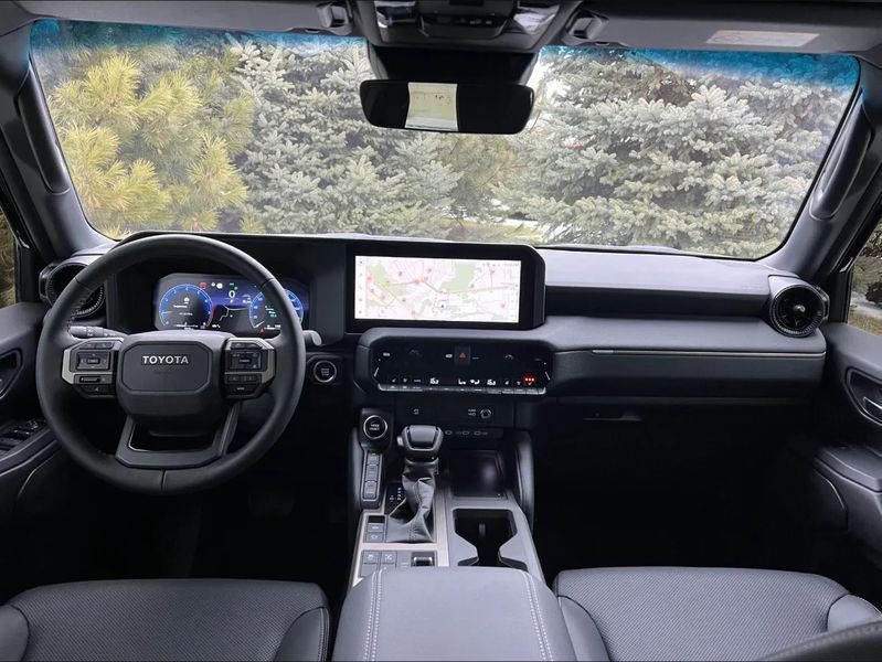 Toyota Land Cruiser Prado, 2025 г., Бензин, 2 тыс. км, Внедорожник / Кроссовер, Чорный, Днепр (Днепропетровск) AT-10410734 фото