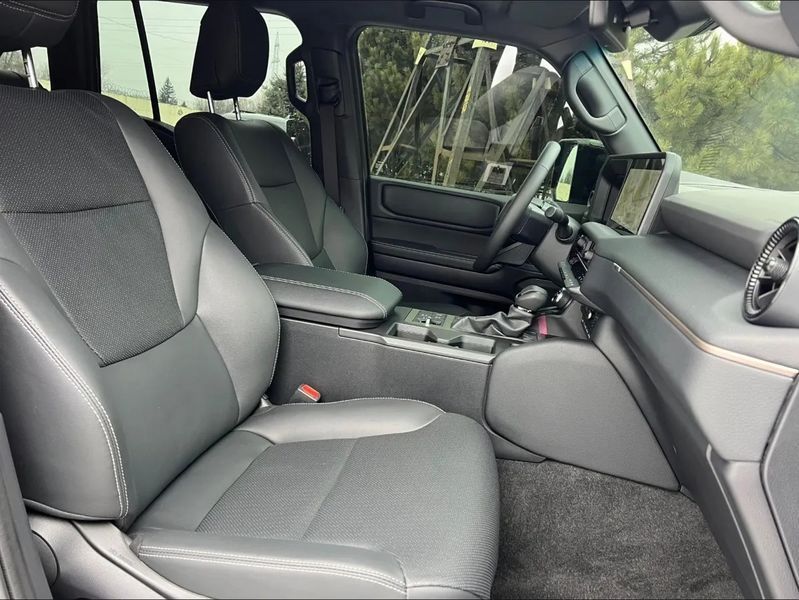 Toyota Land Cruiser Prado, 2025 г., Бензин, 2 тыс. км, Внедорожник / Кроссовер, Чорный, Днепр (Днепропетровск) AT-10410734 фото