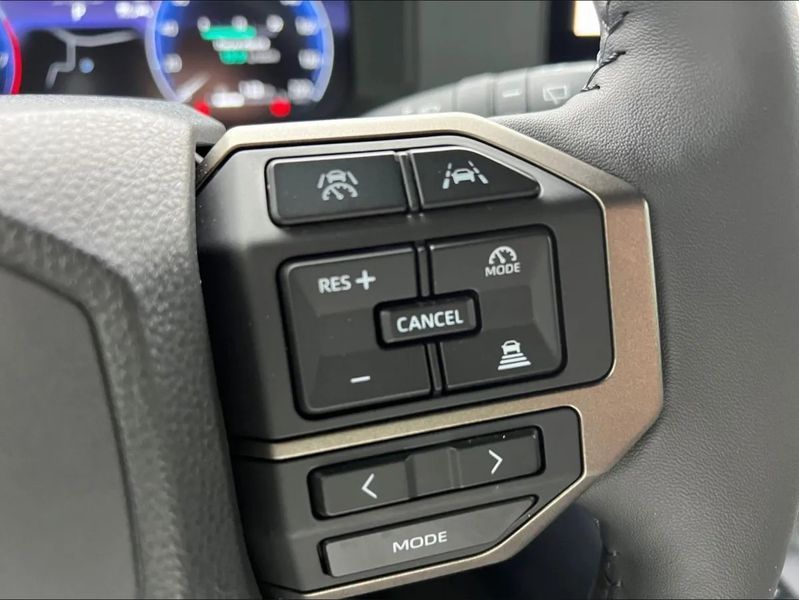 Toyota Land Cruiser Prado, 2025 г., Бензин, 2 тыс. км, Внедорожник / Кроссовер, Чорный, Днепр (Днепропетровск) AT-10410734 фото