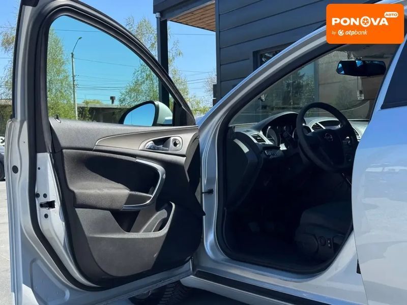 Opel Insignia, 2010 р., Газ пропан-бутан / Бензин, 210 тис. км, Універсал, Сірий, Рівне AT-10416698 фото