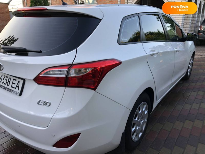 Hyundai i30, 2014, Дизель, 1.58 л., 237 тыс. км, Универсал, Белый, Винница Cars-Pr-63795 фото