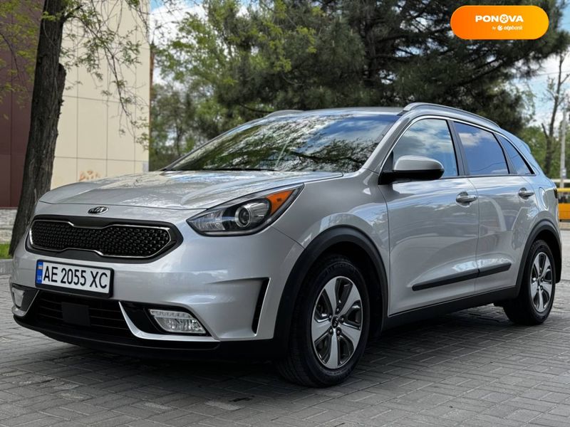 Kia Niro, 2018, Гібрид (HEV), 1.58 л., 40 тис. км, Позашляховик / Кросовер, Сірий, Дніпро (Дніпропетровськ) 39493 фото