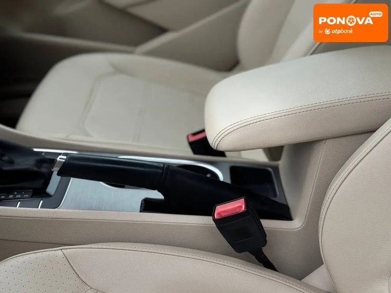 Volkswagen Passat, 2014 р., Дизель, 186 тис. км, Седан, Білий, Київ AT-10430018 фото