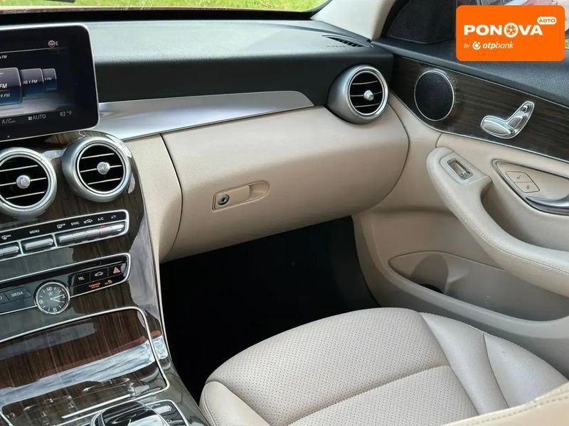 Mercedes-Benz C-Class, 2016 г., Бензин, 181 тыс. км, Седан, Красный, Луцк AT-10405666 фото