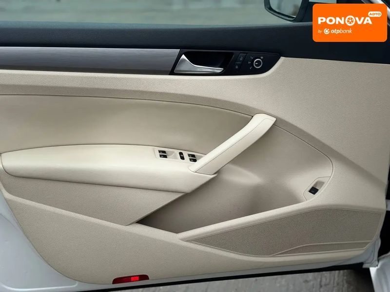 Volkswagen Passat, 2014 р., Дизель, 186 тис. км, Седан, Білий, Київ AT-10430018 фото