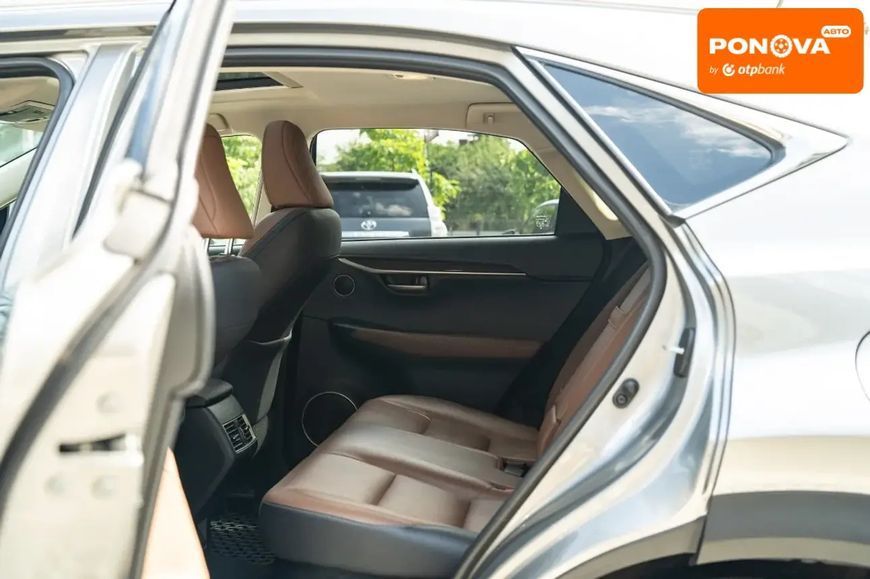 Lexus NX, 2015 р., Бензин, 88 тис. км, Позашляховик / Кросовер, Сірий, Чернівці AT-10399468 фото