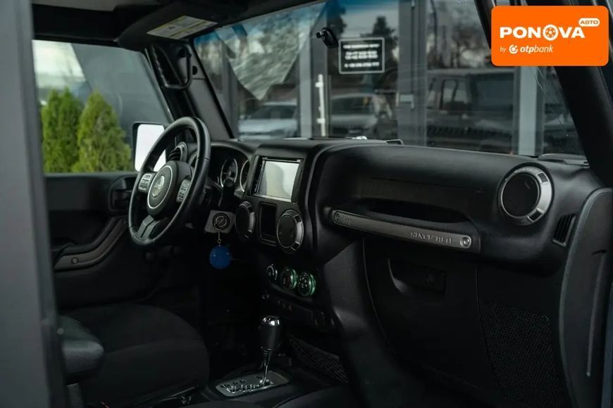 Jeep Wrangler, 2017 р., Бензин, 63 тис. км, Позашляховик / Кросовер, Чорний, Чернівці AT-10414732 фото
