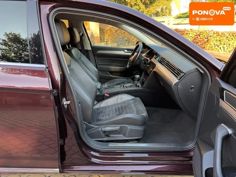 Volkswagen Passat, 2016 г., Дизель, 245 тыс. км, Седан, Красный, Мукачево AT-10402584 фото