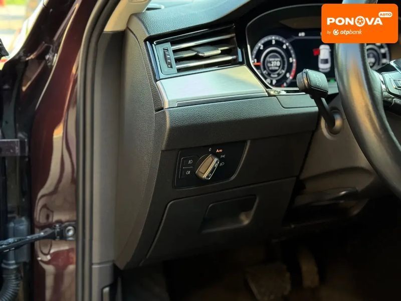 Volkswagen Passat, 2016 г., Дизель, 245 тыс. км, Седан, Красный, Мукачево AT-10402584 фото