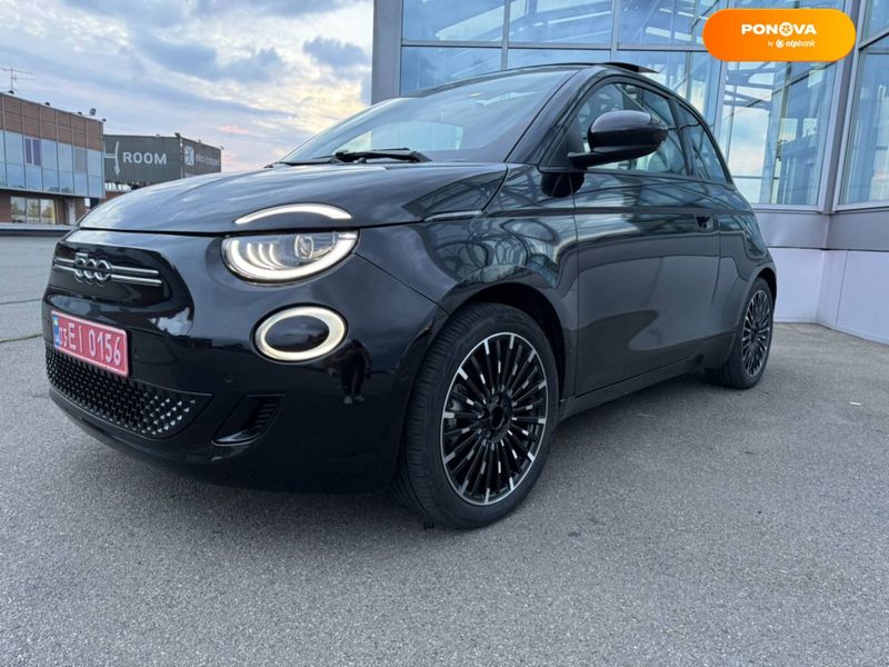 Fiat 500e, 2022, Електро, 52 тис. км, Хетчбек, Чорний, Київ 100804 фото