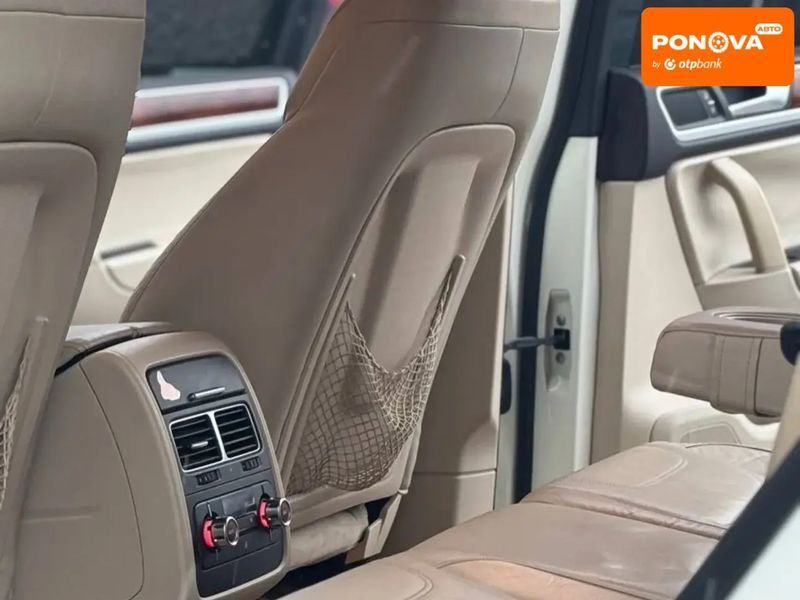 Volkswagen Touareg, 2010 г., Бензин, 134 тыс. км, Внедорожник / Кроссовер, Белый, Днепр (Днепропетровск) AT-10407107 фото