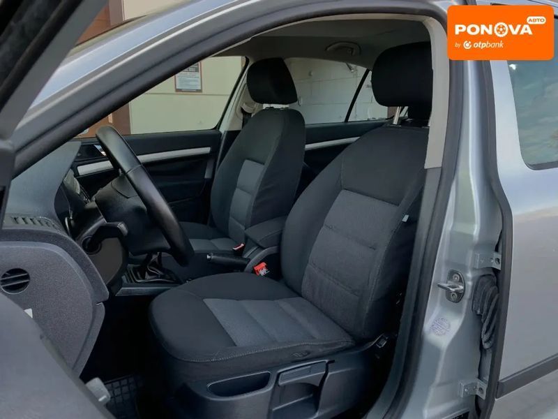 Skoda Octavia, 2007 р., Бензин, 239 тис. км, Ліфтбек, Сірий, Бердичів AT-10404860 фото