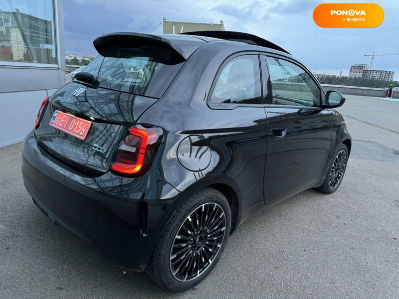 Fiat 500e, 2022, Електро, 52 тис. км, Хетчбек, Чорний, Київ 100804 фото