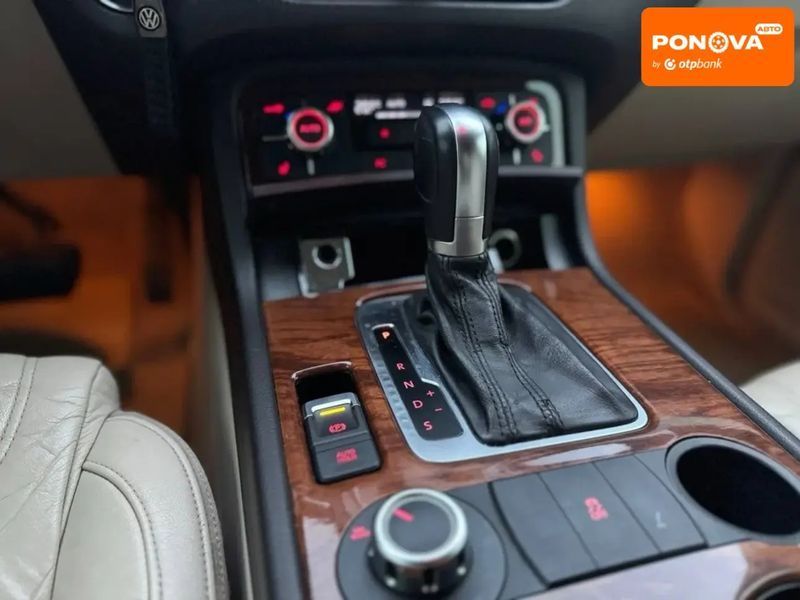 Volkswagen Touareg, 2010 г., Бензин, 134 тыс. км, Внедорожник / Кроссовер, Белый, Днепр (Днепропетровск) AT-10407107 фото